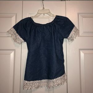 Girls top. Worn once, no stains or snags.